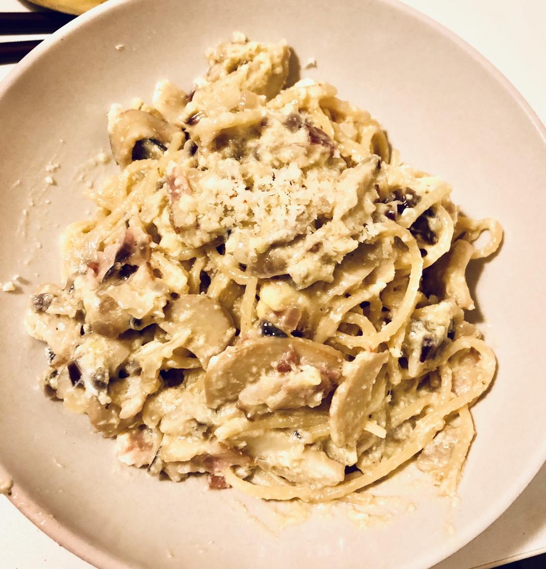 入门级意面｜15分钟完成的Carbonara
