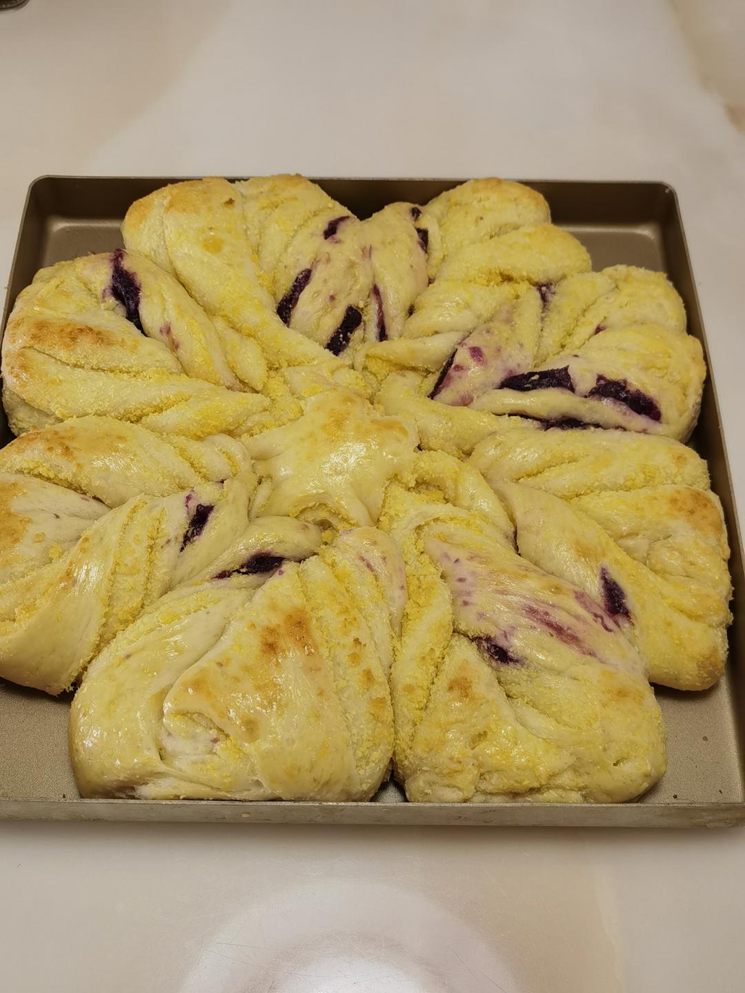 【小高姐】蒜香浓郁 造型优美 不用揉出手膜的面包