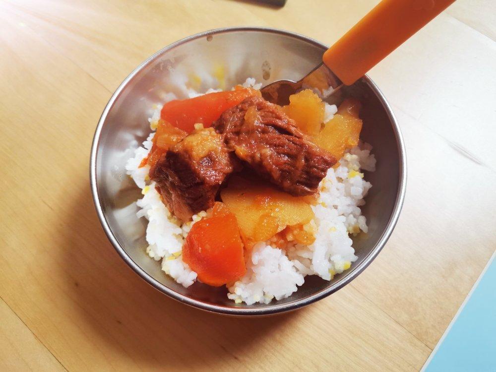 番茄土豆炖牛腩