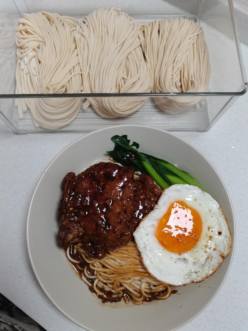 红烧 大排面的做法