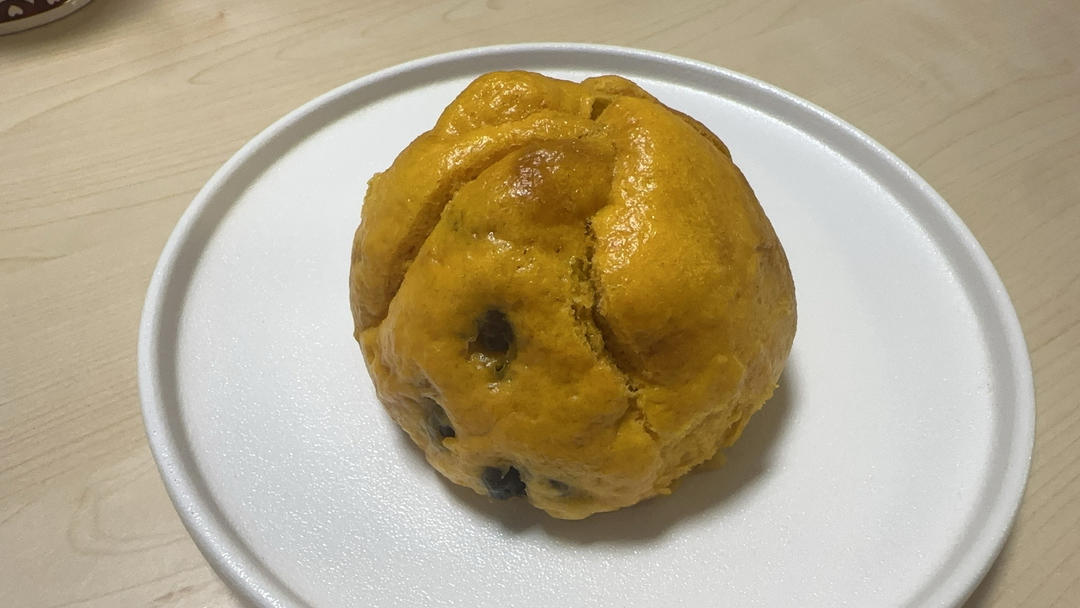 不加一滴水的南瓜开花馒头，纯南瓜泥和面，无需泡打粉，枣香浓郁个个开花