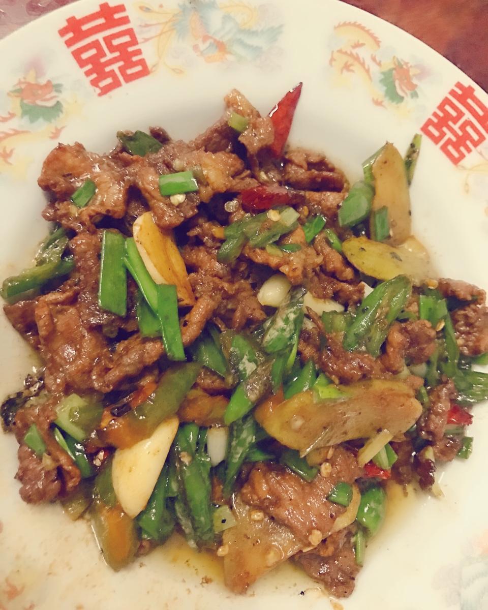 小炒牛肉