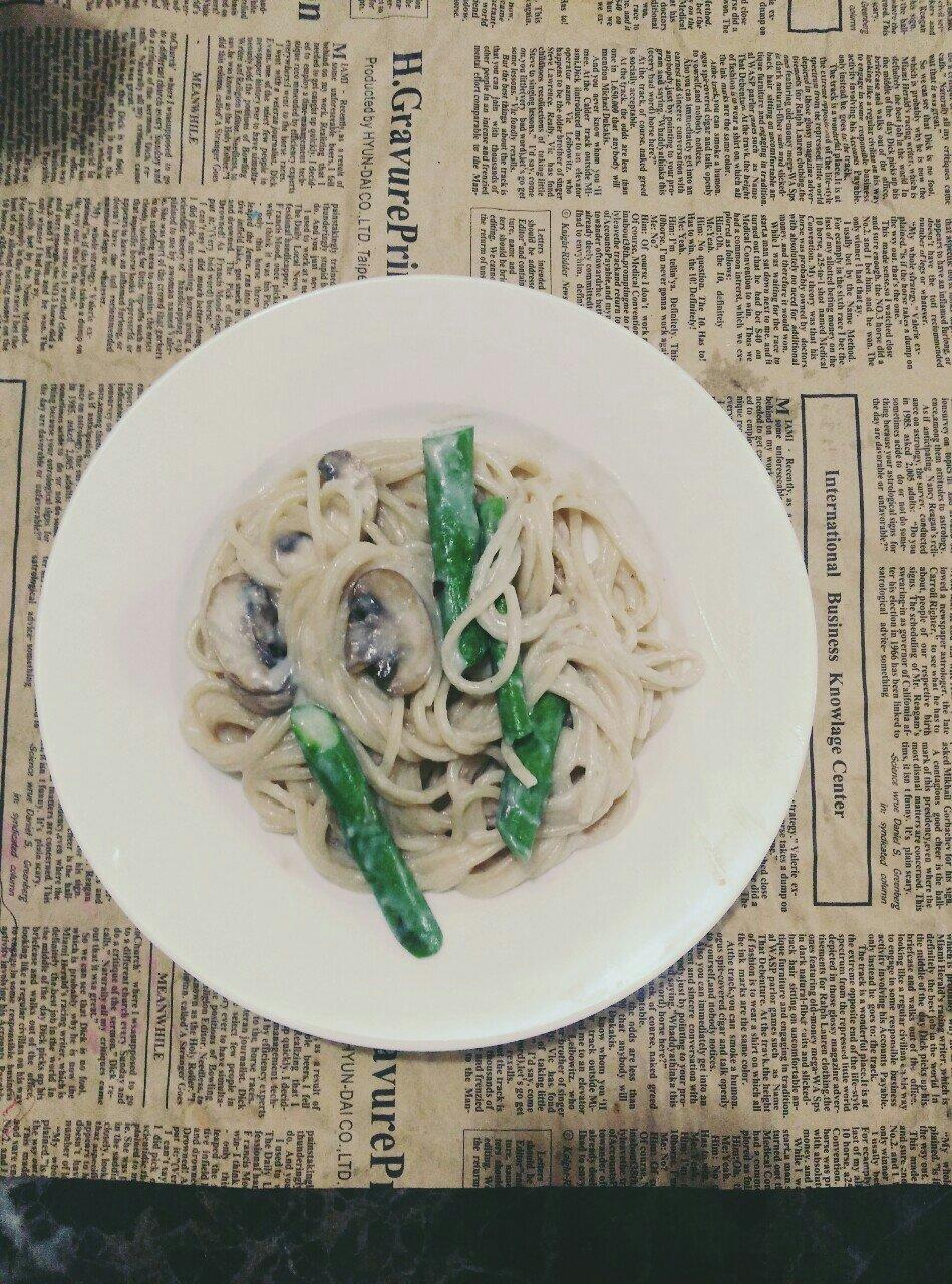 白酱芦笋意大利面（Angel Hair)
