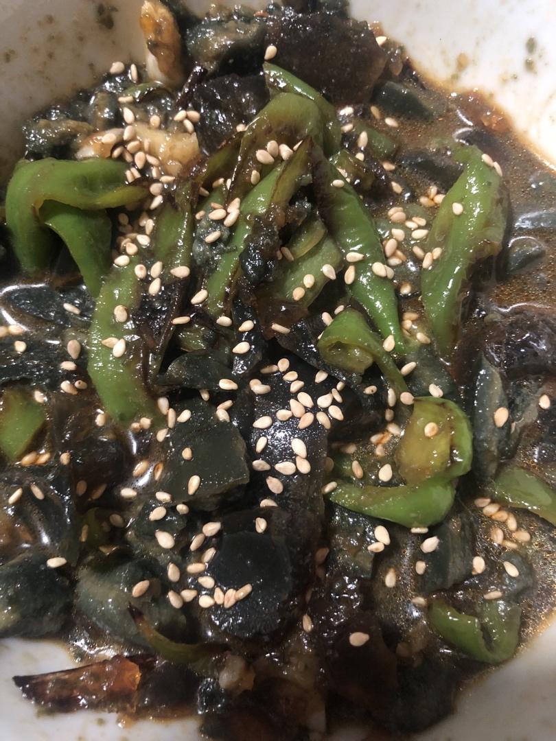 【正宗湘菜】擂辣椒皮蛋