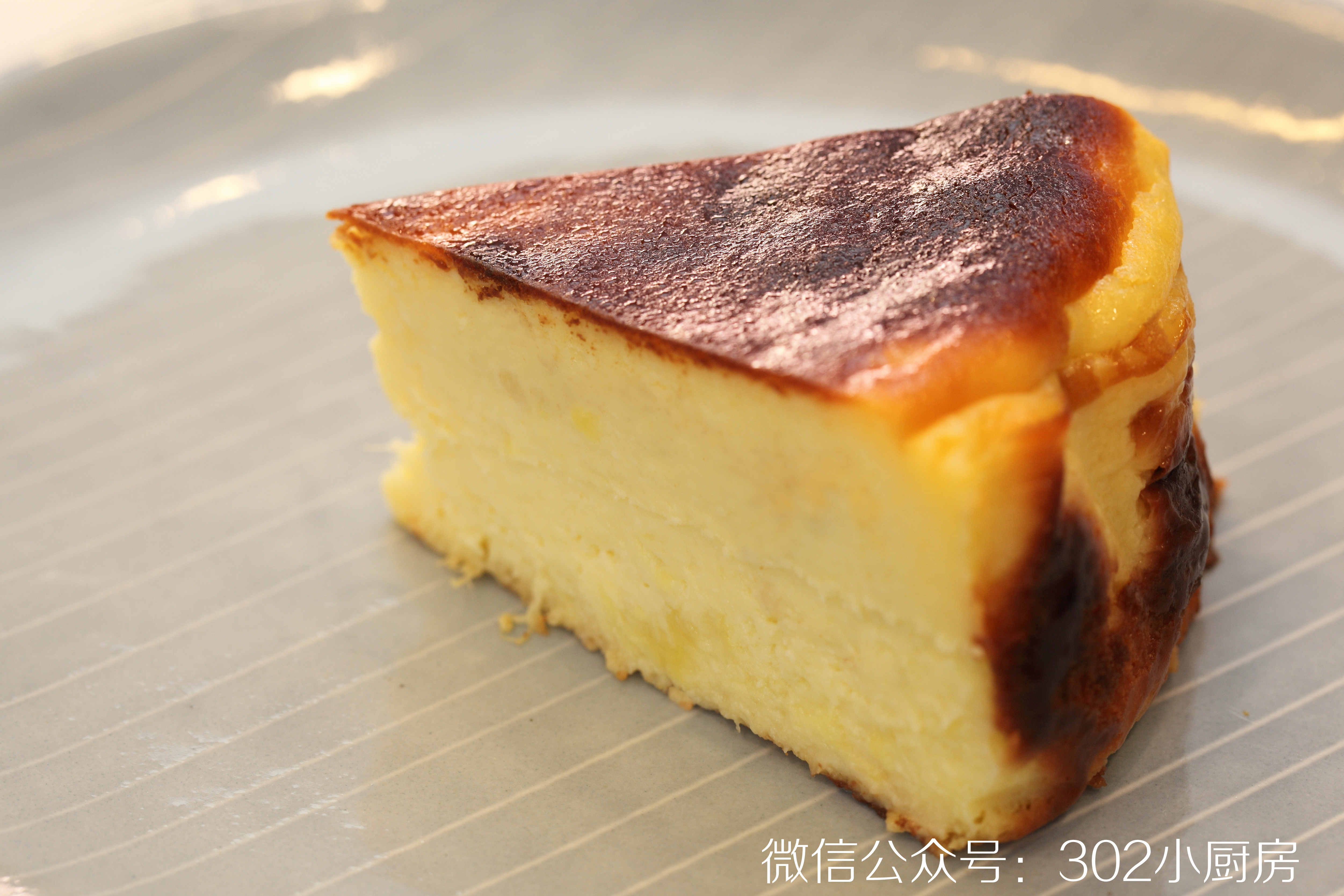 【0294】巴斯克式榴莲乳酪蛋糕（免机器版） <302小厨房>的做法