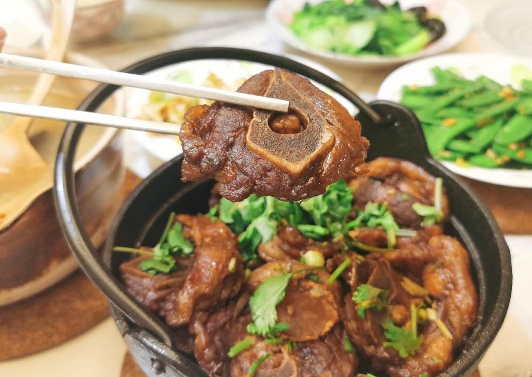 红烧羊蝎子（年夜饭）