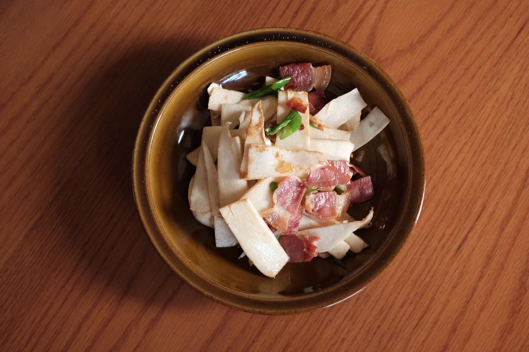 甜笋炒云腿