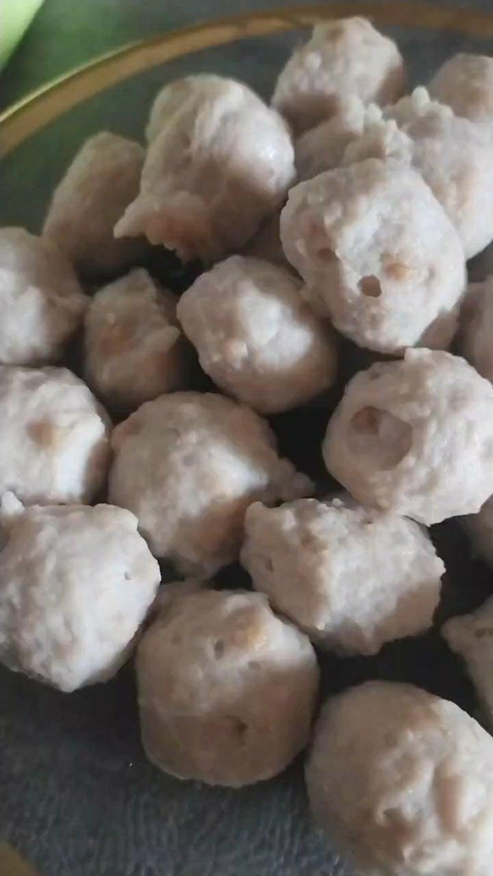红葱头猪肉丸（自制猪肉丸）