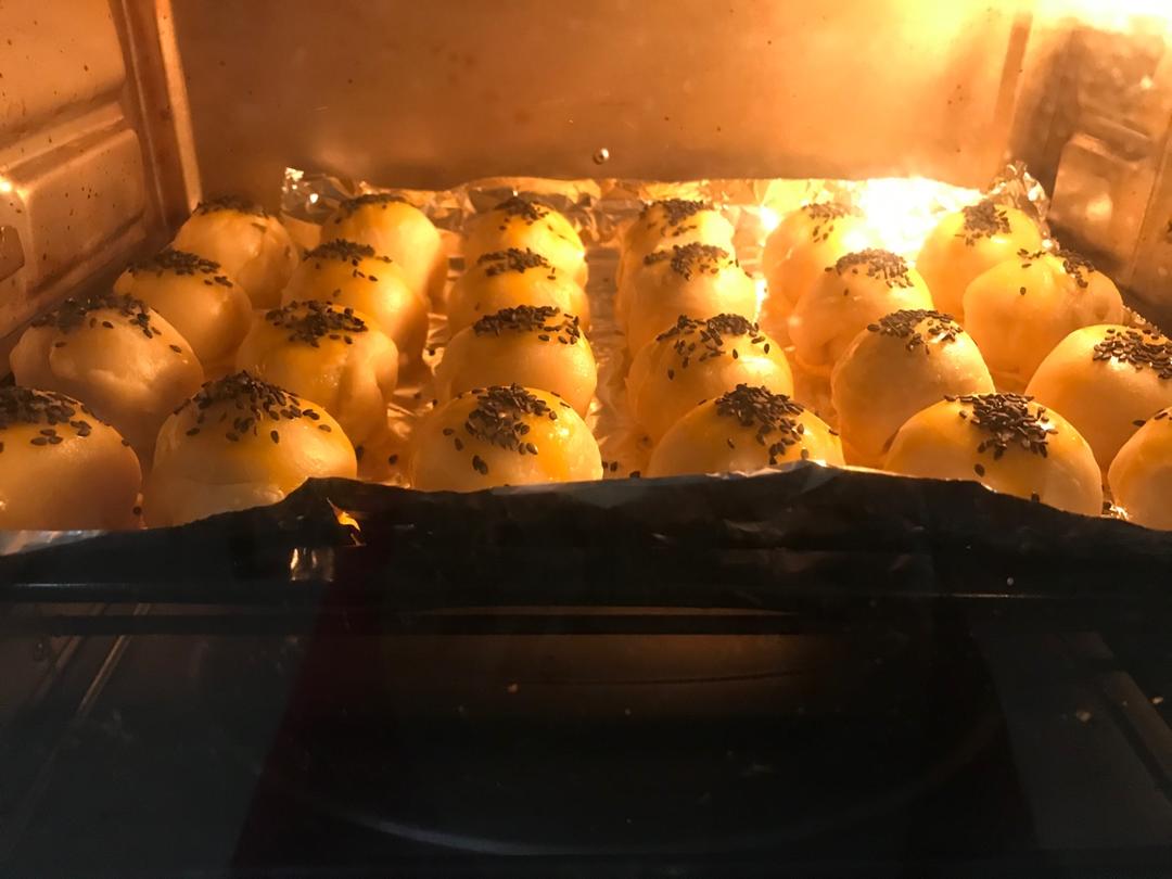 超级简单的豆沙酥