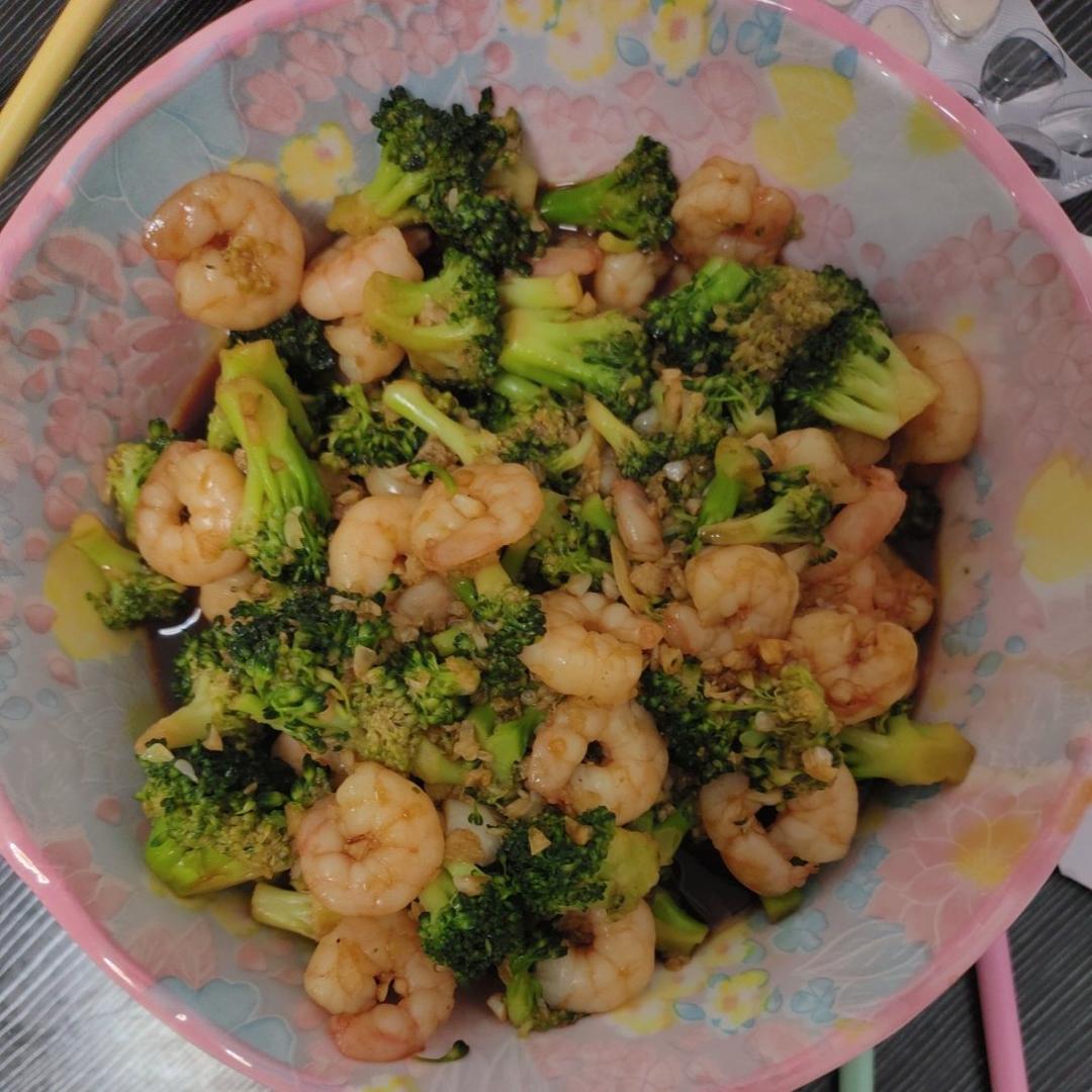 减肥去脂的西兰花炒虾仁