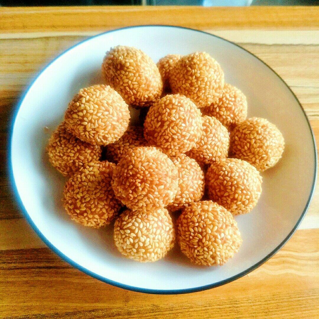 “南瓜芝麻球”聚餐必做小点心