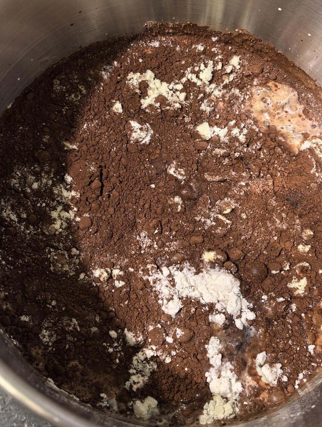 巨~巨好吃的巧克力奶油吐司