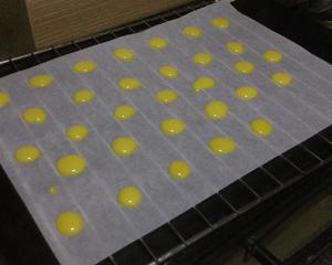 蛋黄溶豆（免奶粉版）的做法 步骤6