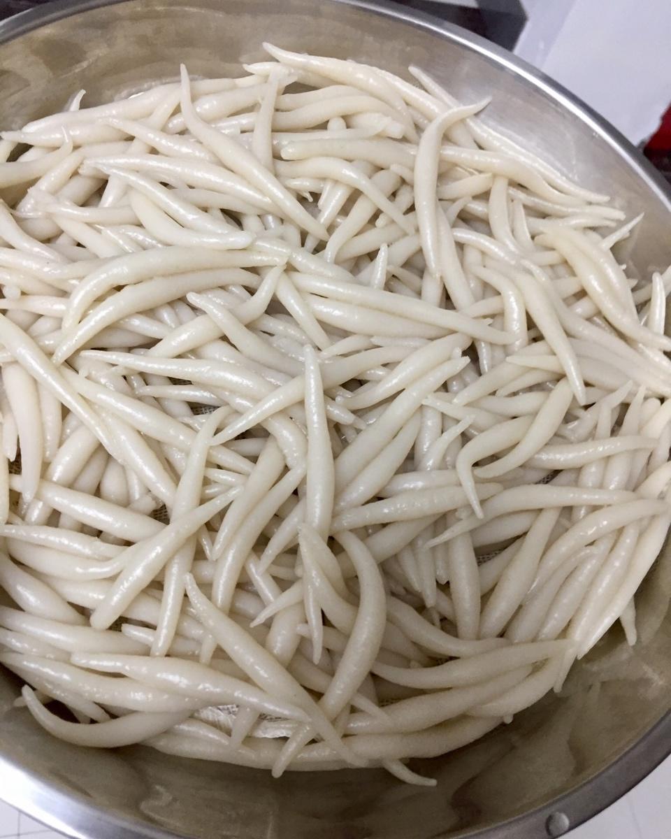 米丝马做的粘米粉角仔蒸老鼠粄银针粉