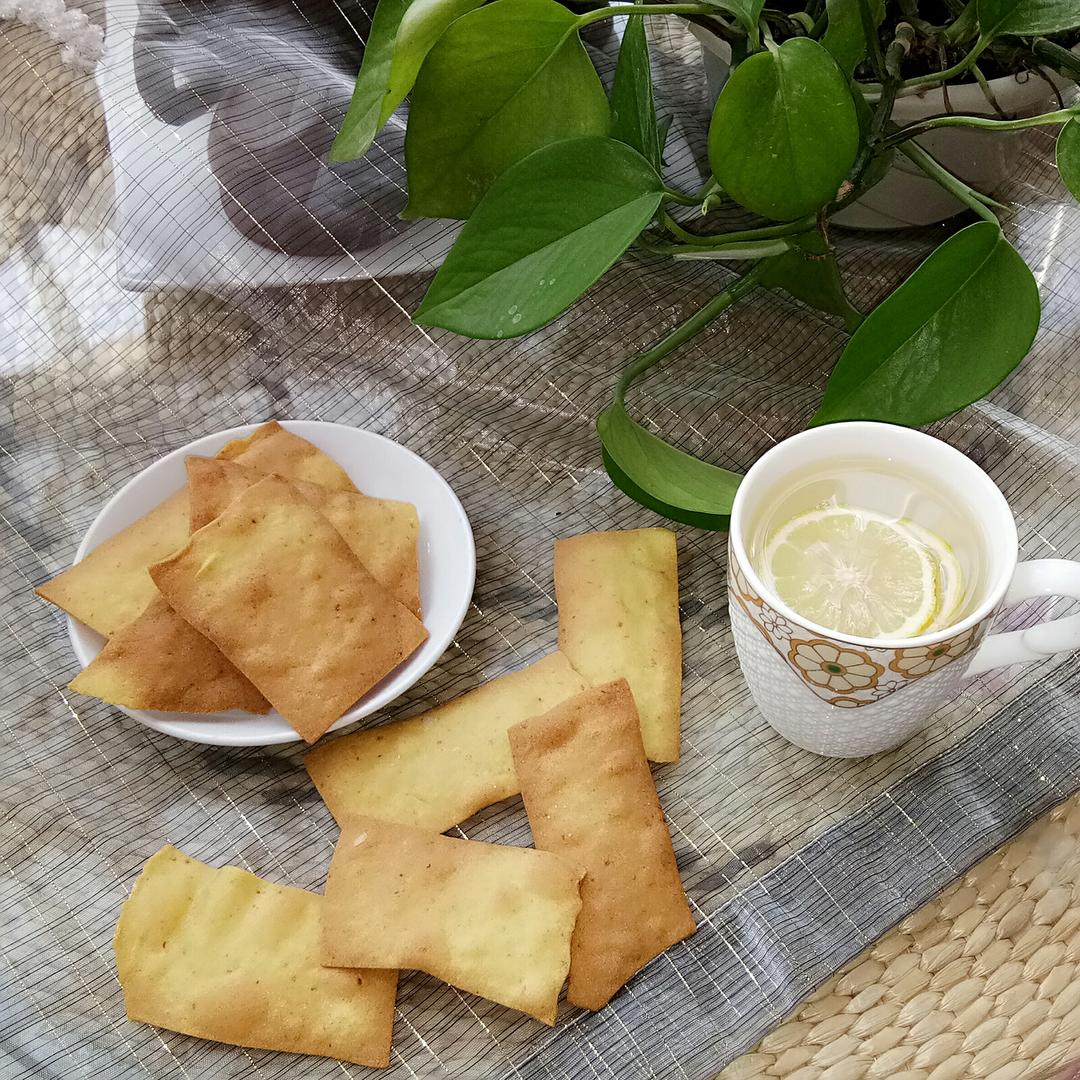 记录过程玉米面薄脆的做法