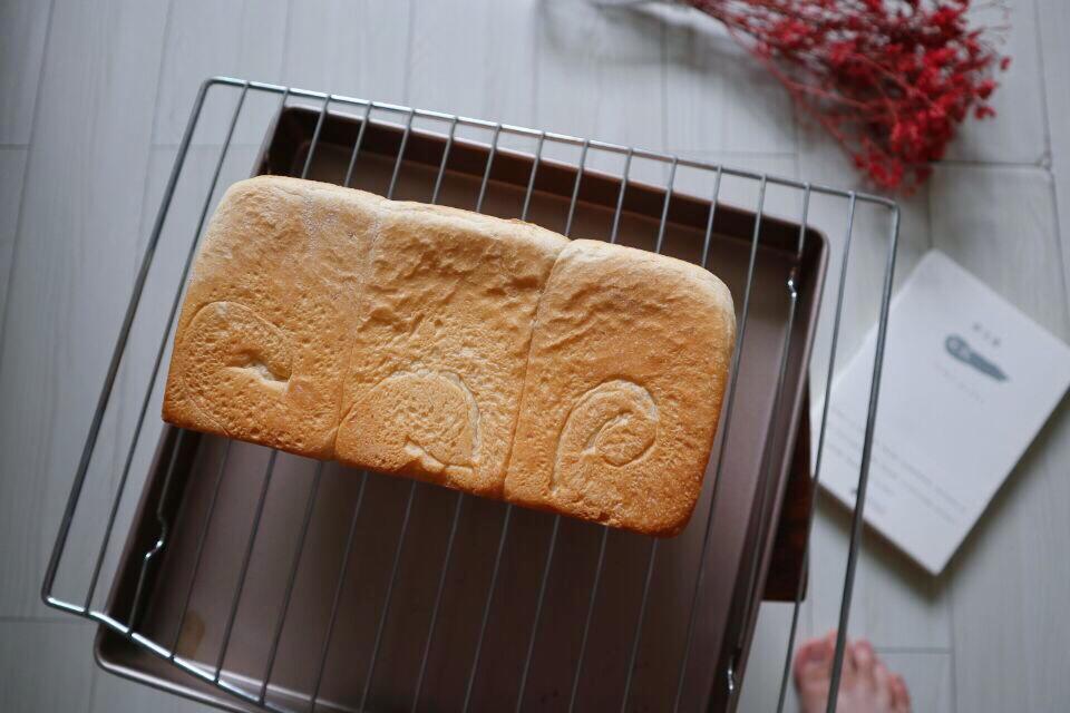 《银座顶级吐司》—— 全麦粒吐司（冷藏发酵）