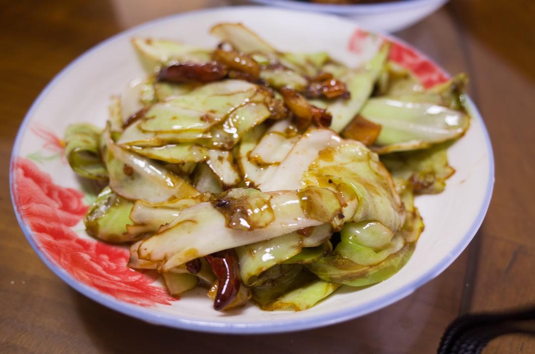 厨师长教你：“手撕包菜”的家常做法,简单又不失美味