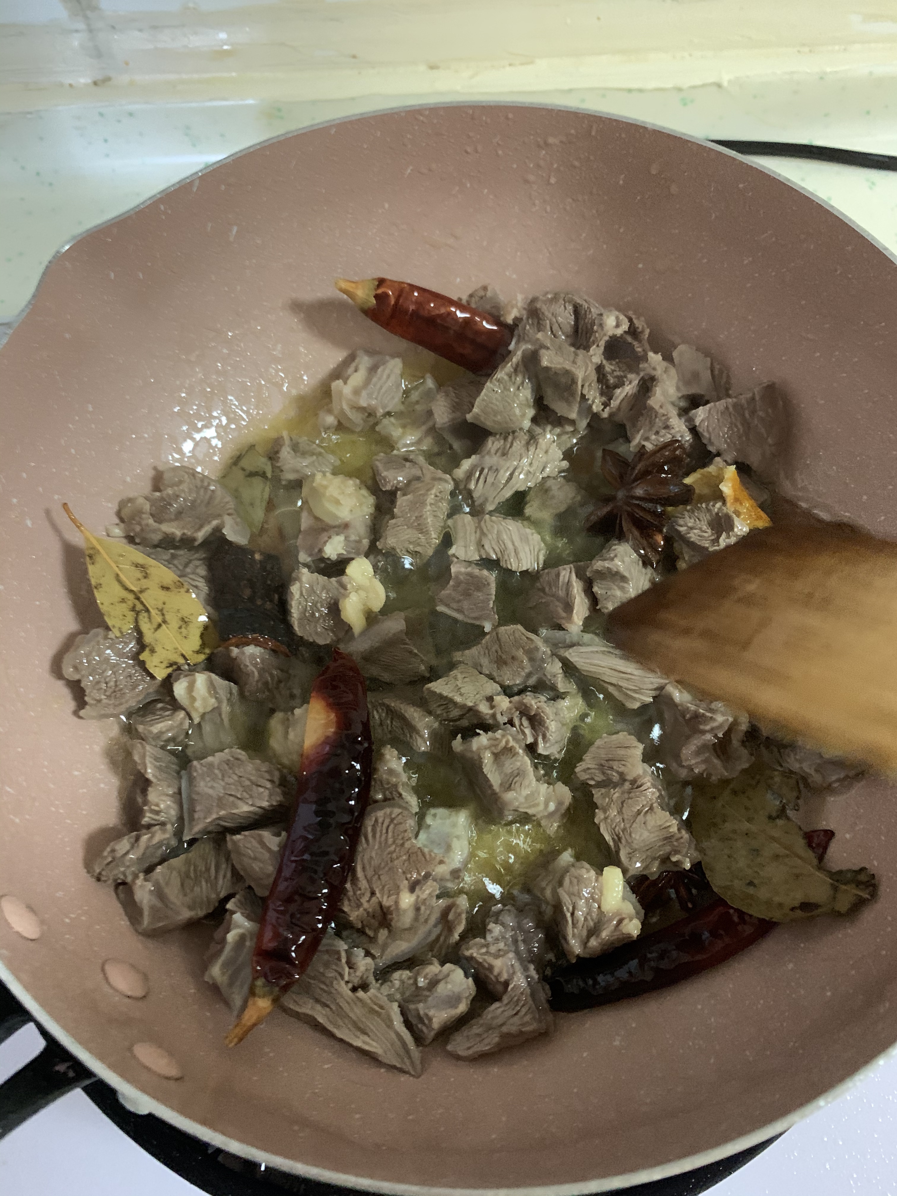 泡汤能吃三碗饭的-番茄炖牛肉的做法 步骤9