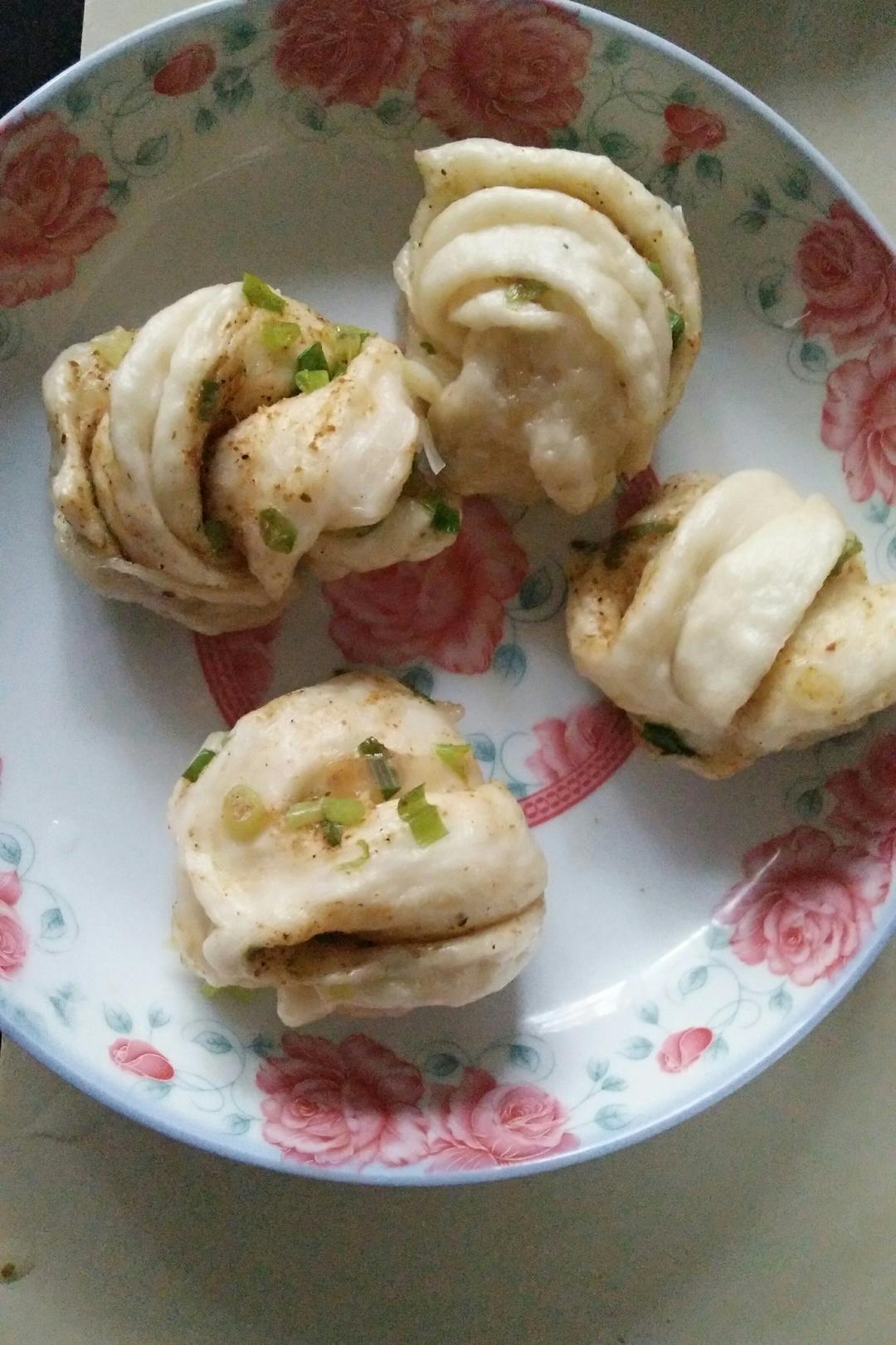 葱油花卷 Steamed Roll