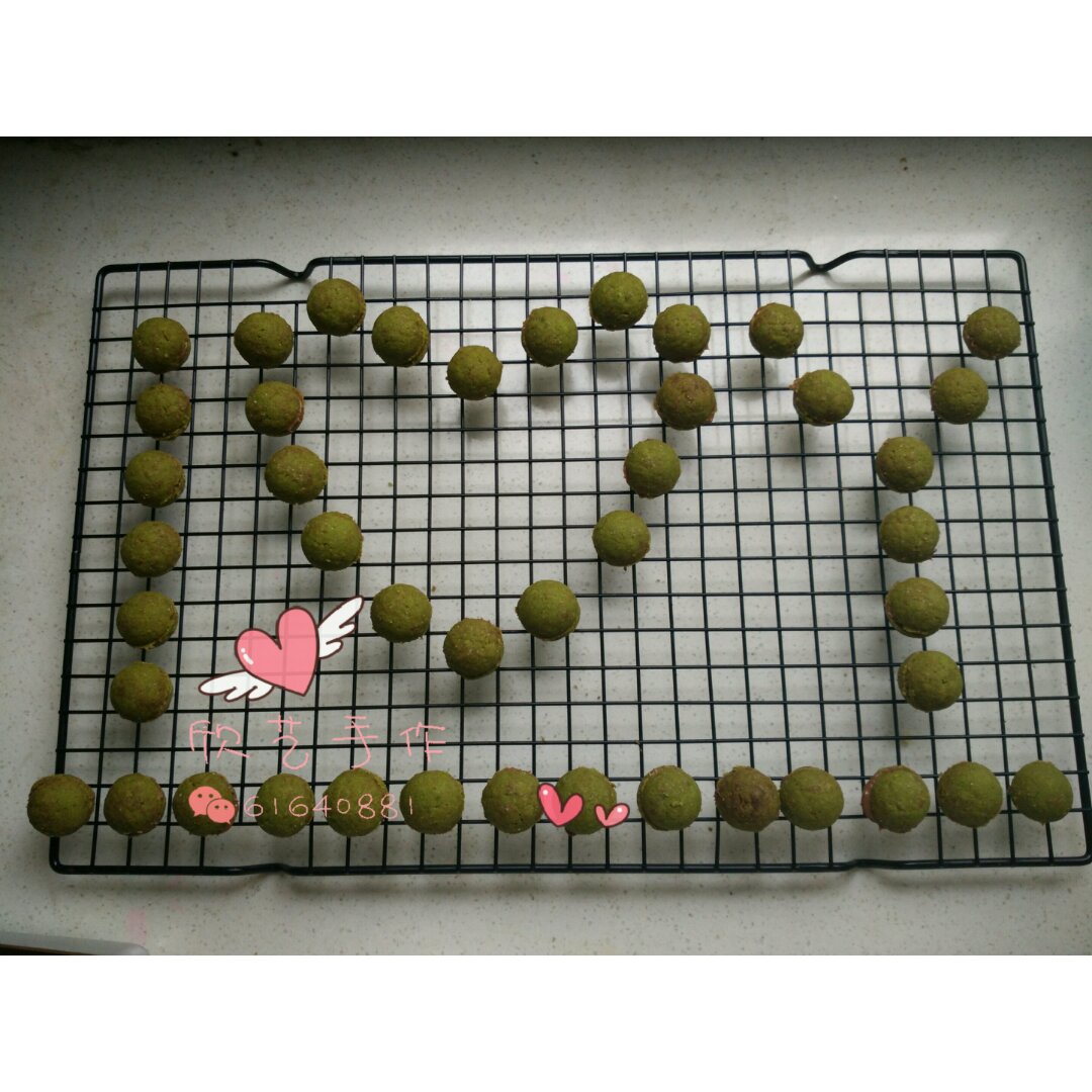 贵妇人之吻-抹茶白巧克力夹心球球饼干