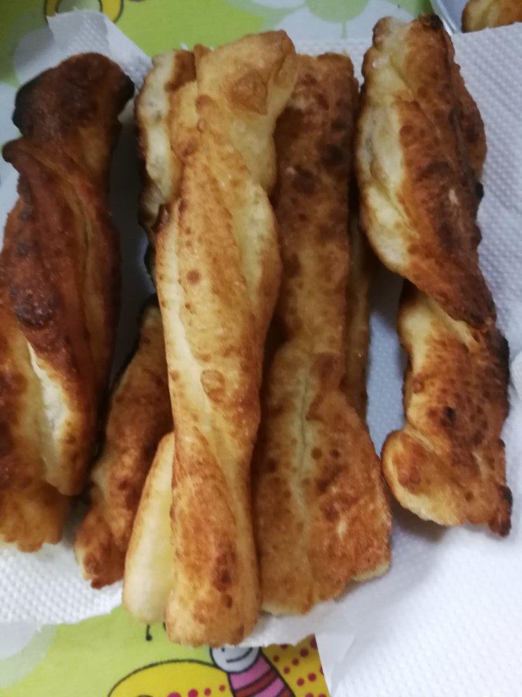 自制无泡打粉油条