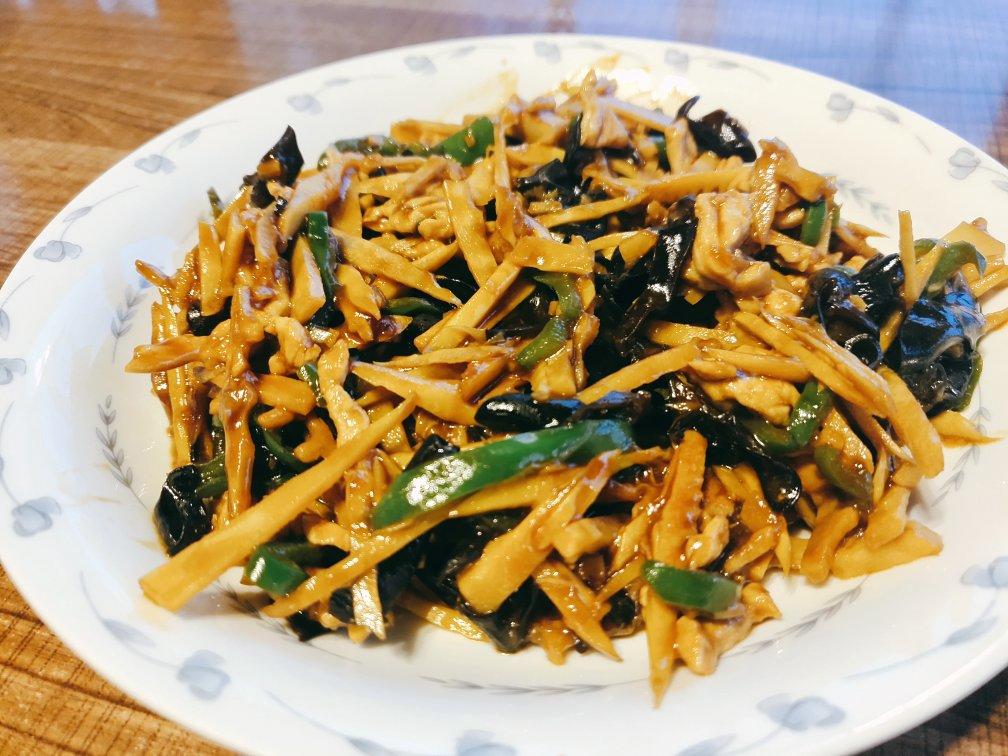 超好吃的鱼香肉丝（做法相当简单，一看就会）