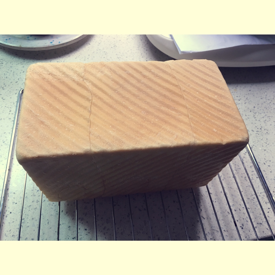 牛奶吐司（附详细步骤图）