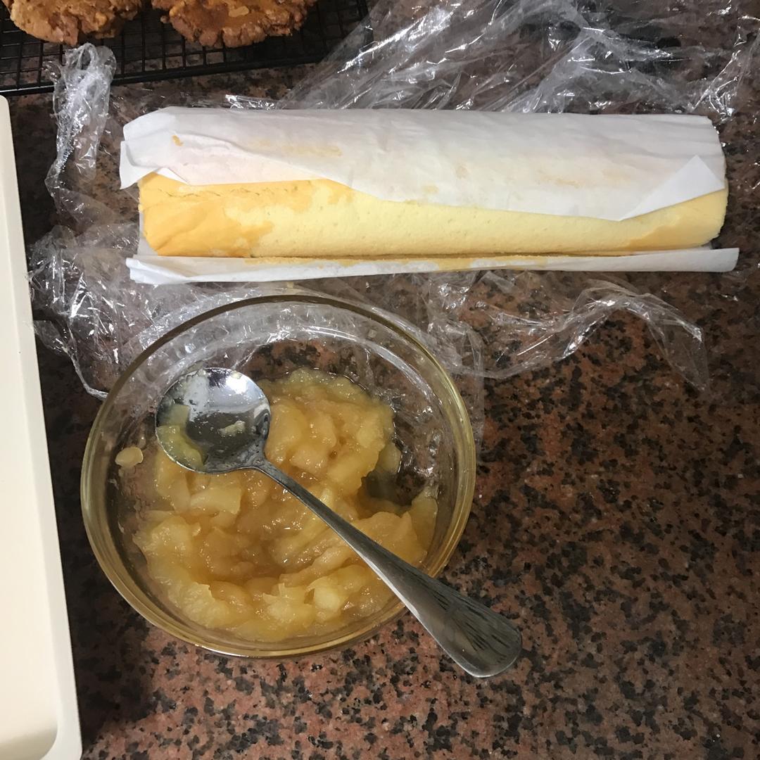 烫面苹果蛋糕卷