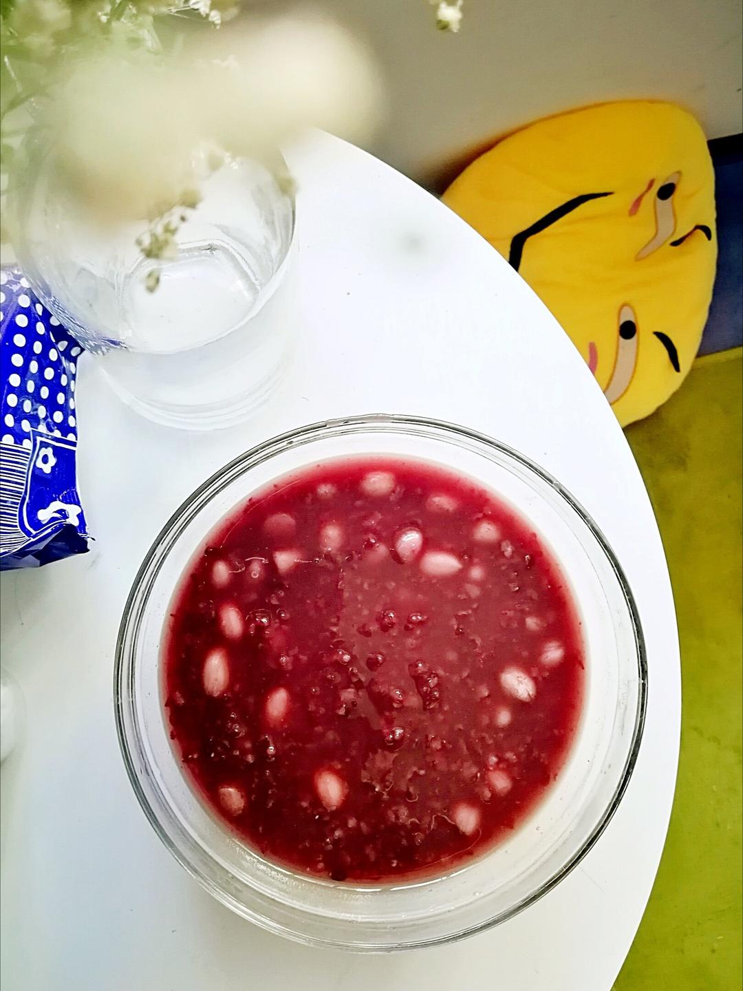 红豆黑米美颜粥