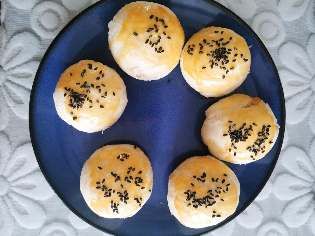 酥皮鲜肉月饼～酥的掉渣