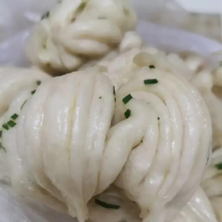 葱油花卷，一根筷子卷出漂亮的造型