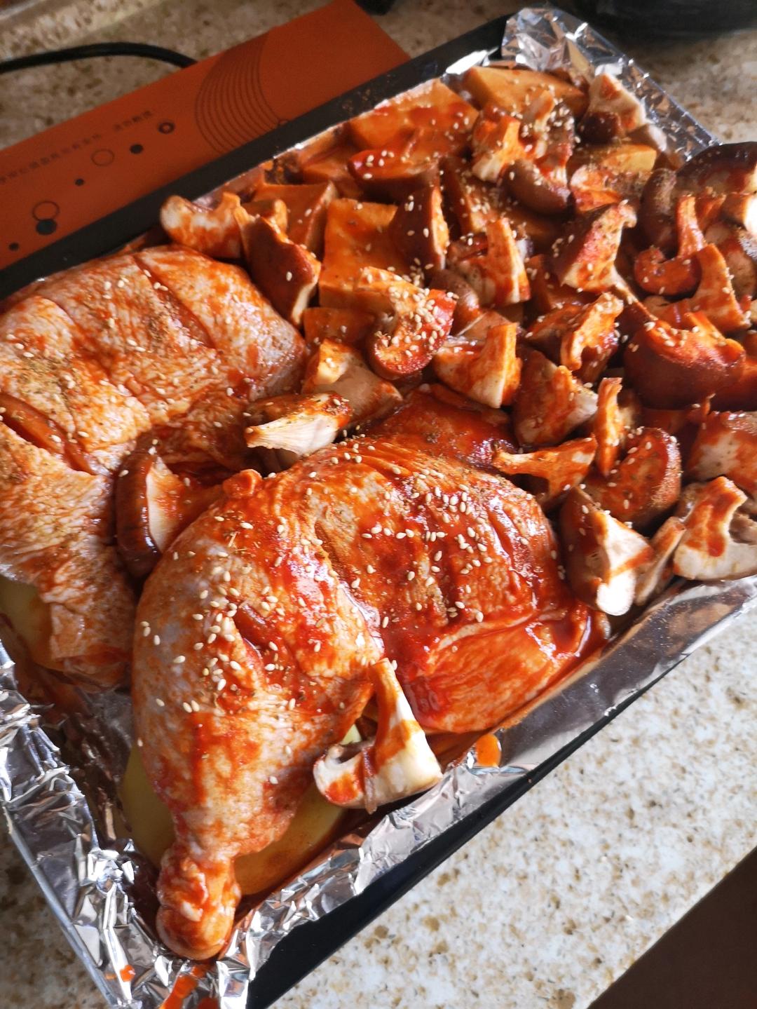 鲜嫩多汁～好吃到舔手指的蜜汁烤鸡腿