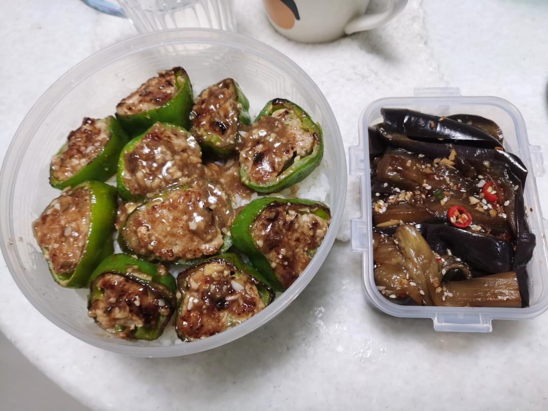 一口一个超过瘾——青椒酿肉