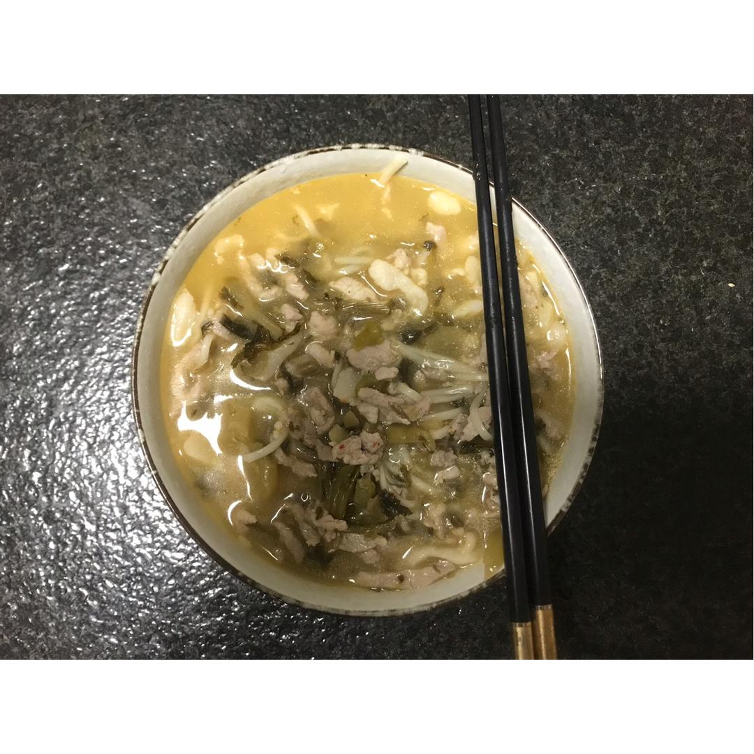 雪菜肉丝面