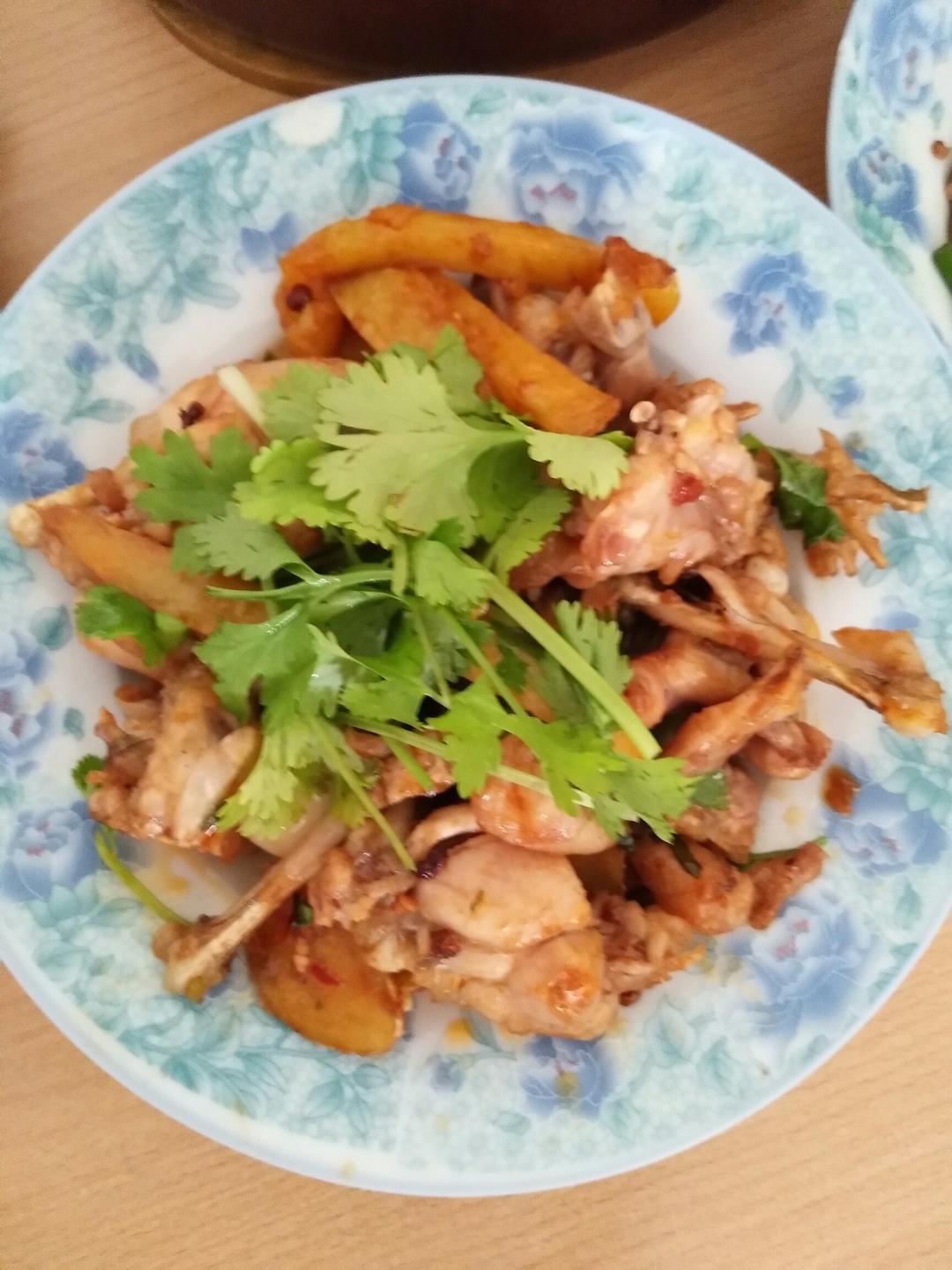 干锅牛蛙