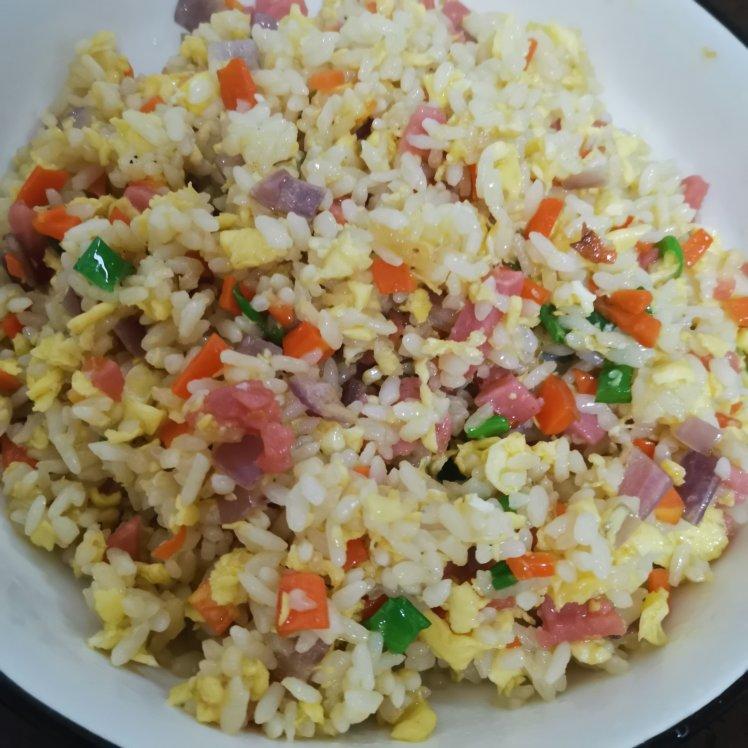 炒米饭