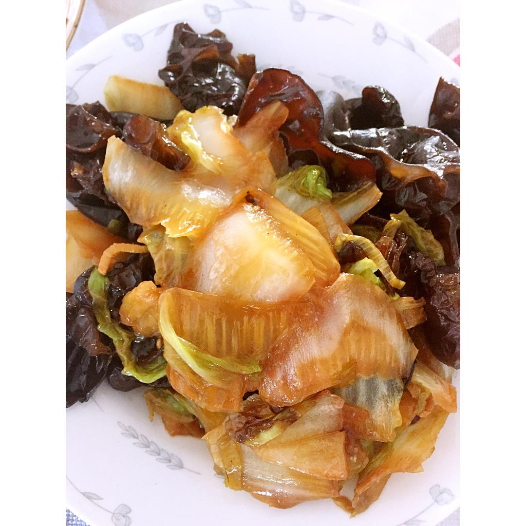 白菜炒木耳