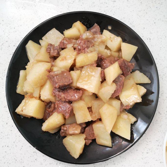 香浓黄油番茄烧牛肉