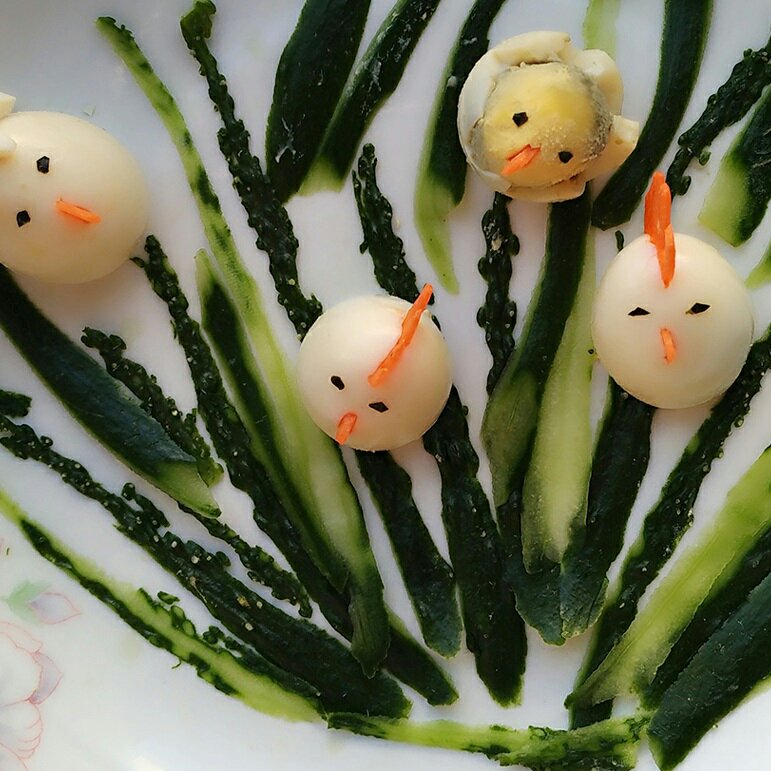 开心鹌鹑蛋小鸡