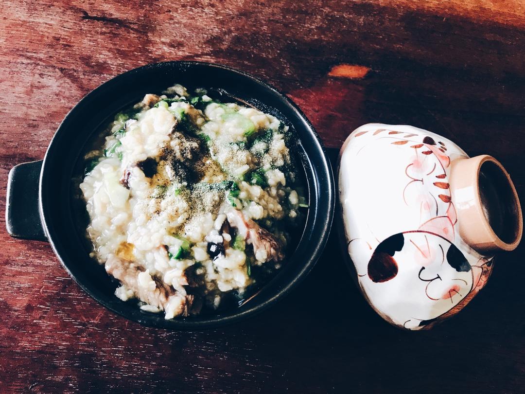 广式生菜丝牛肉粥