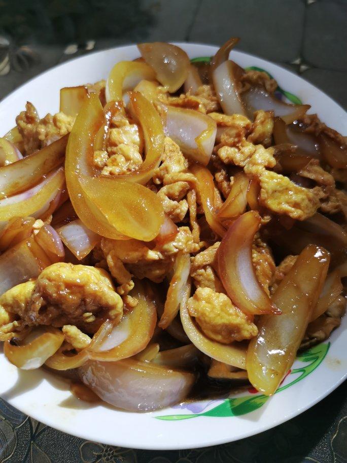 降压防癌的好食材  洋葱炒鸡蛋