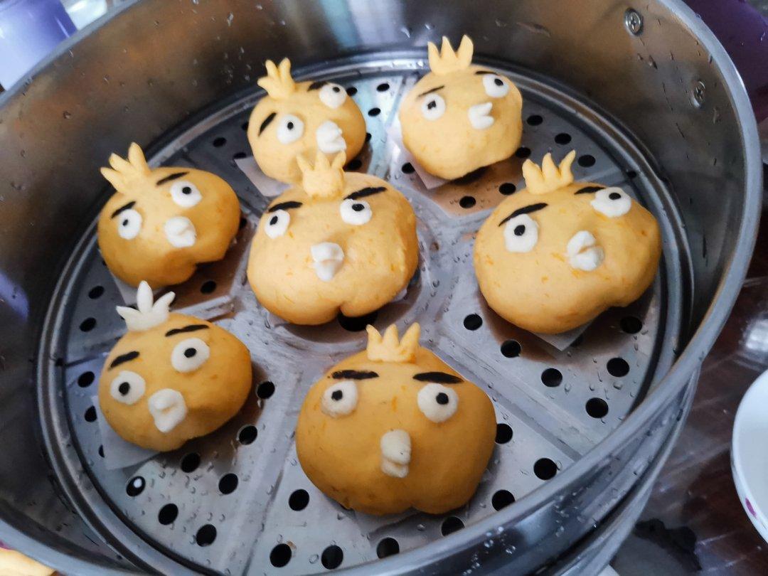 卡通造型馒头之——（愤怒的小鸟枣泥包）