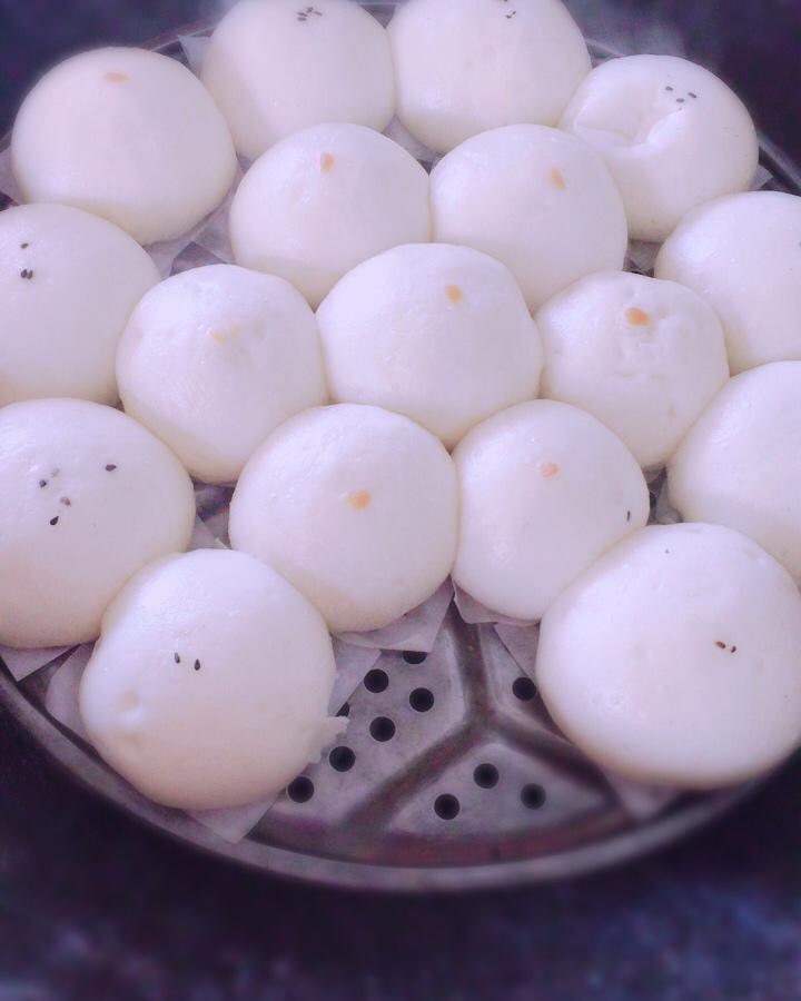 包子 黑芝麻糖包 暂葶嫒做的黑芝麻糖包 赞 黑芝