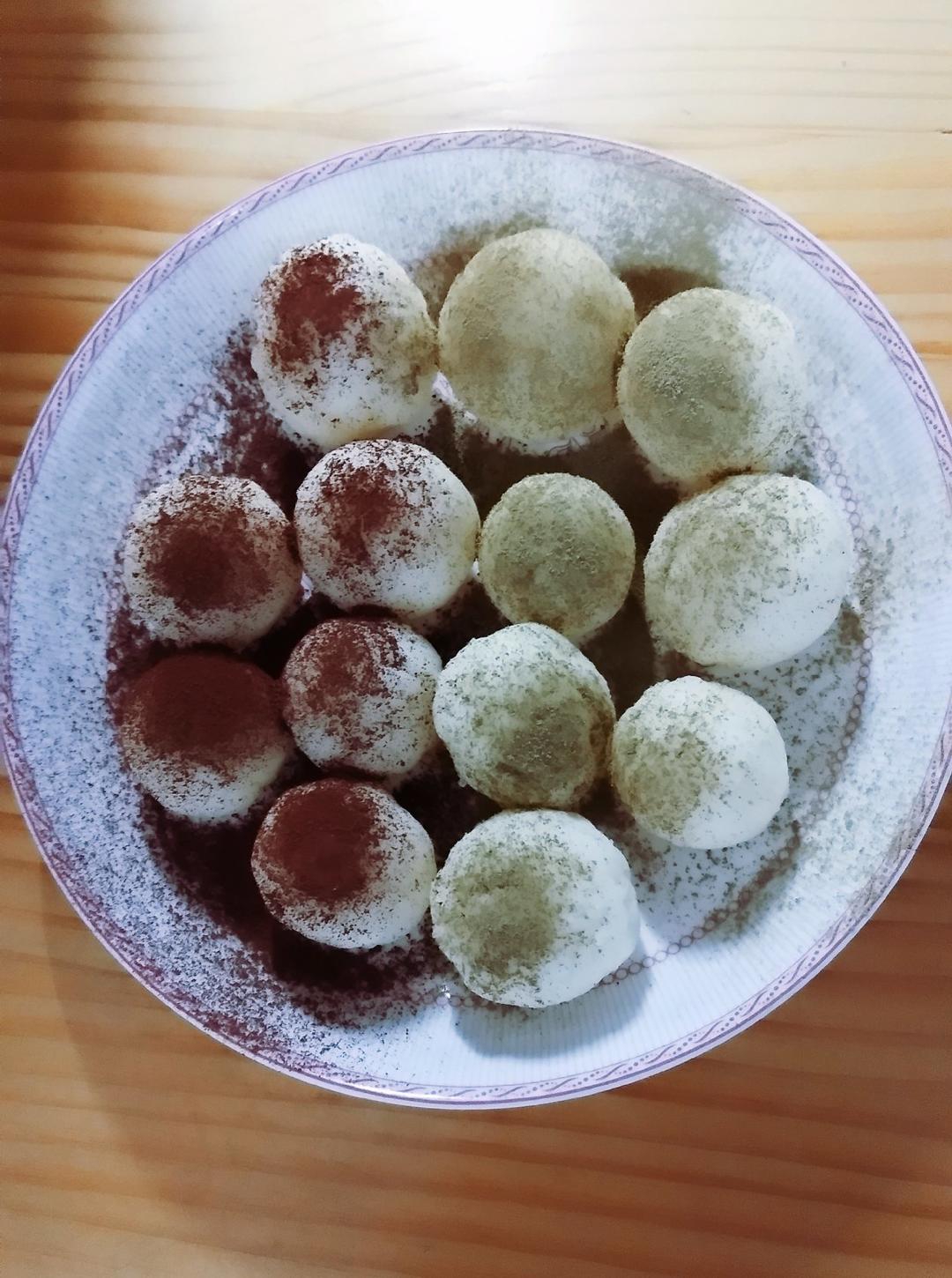 免烤箱‼️简单三步的可可牛奶球🔥超Q弹