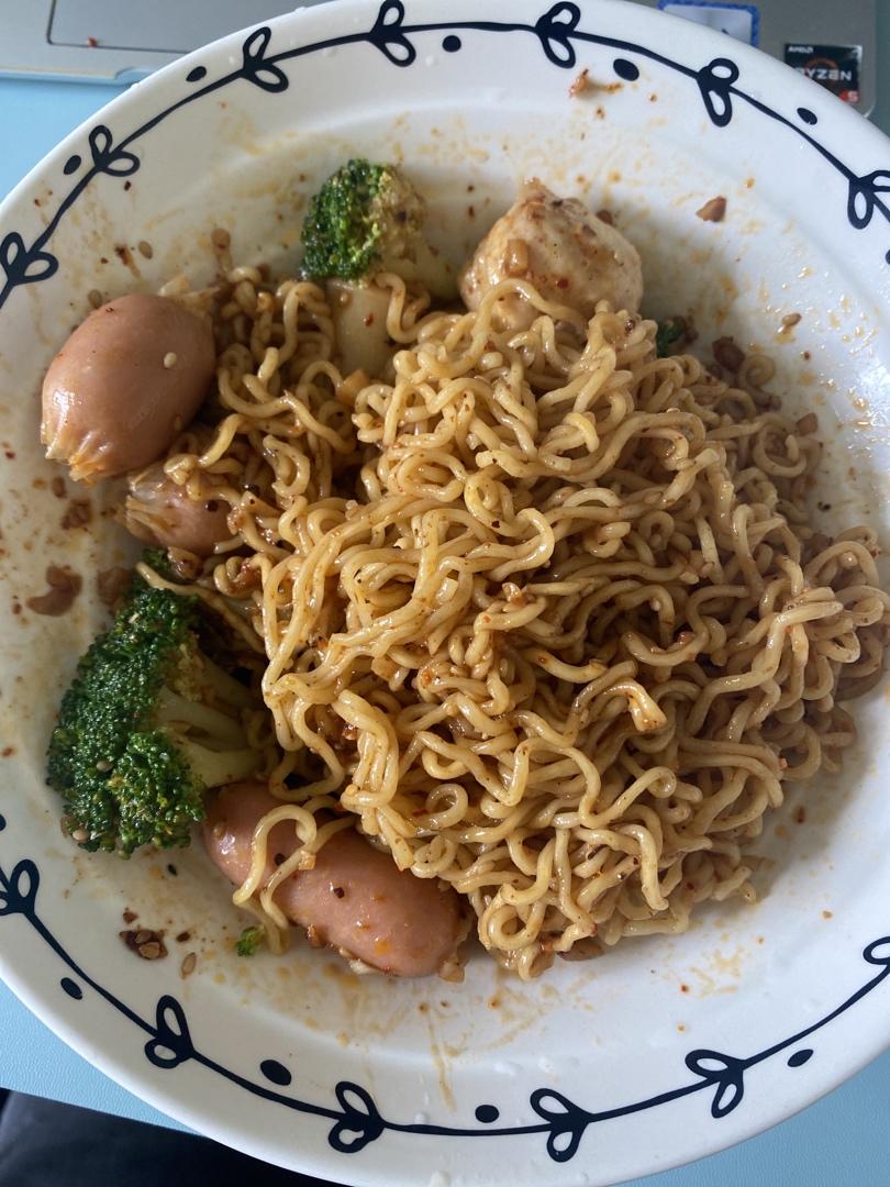 最好吃的麻辣拌做法