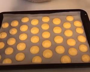 酥脆蛋黄小饼干的做法 步骤6