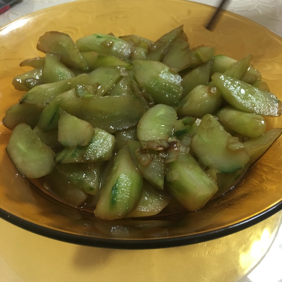 干锅耗油黄瓜
