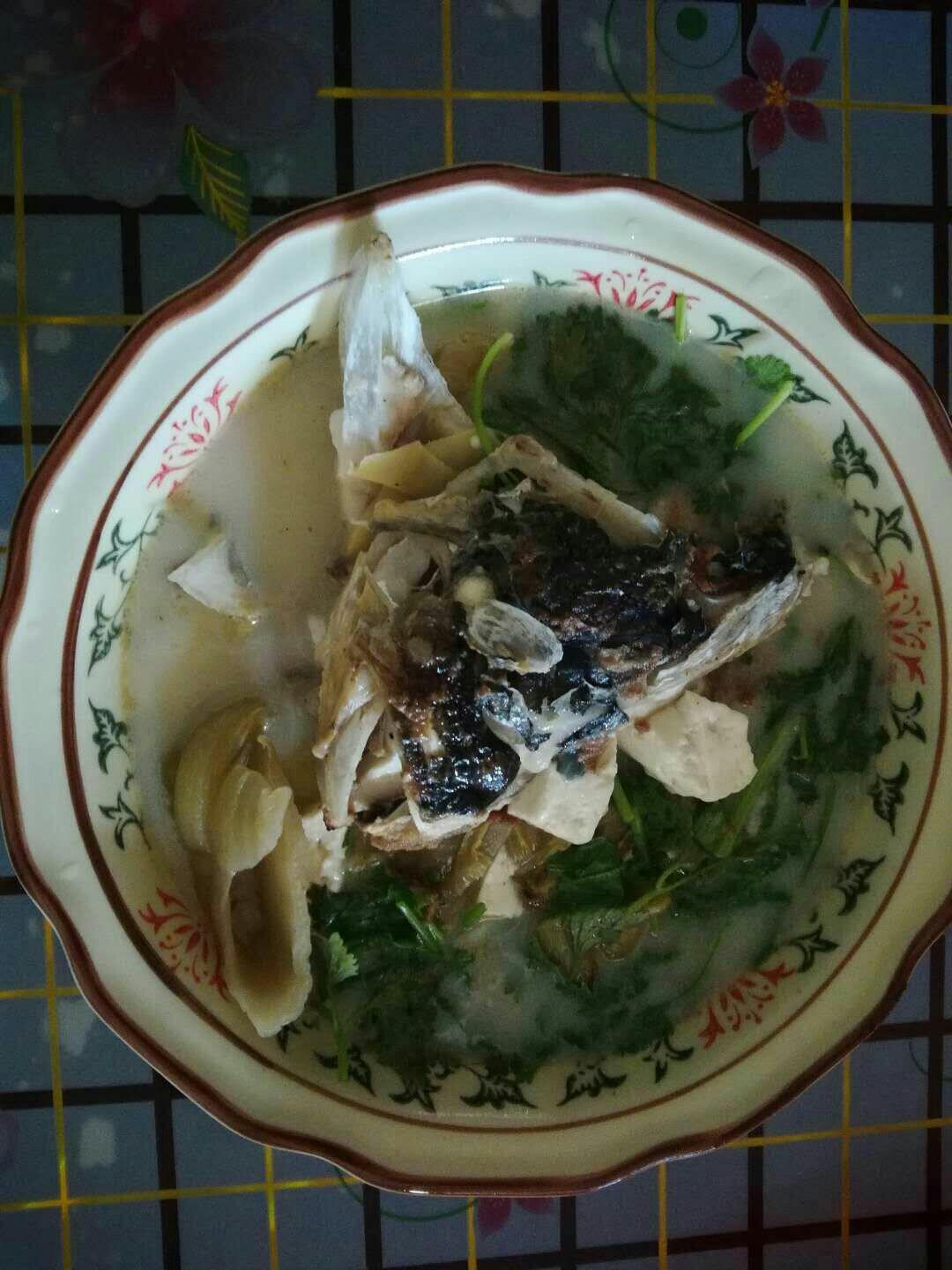 鱼头豆腐汤
