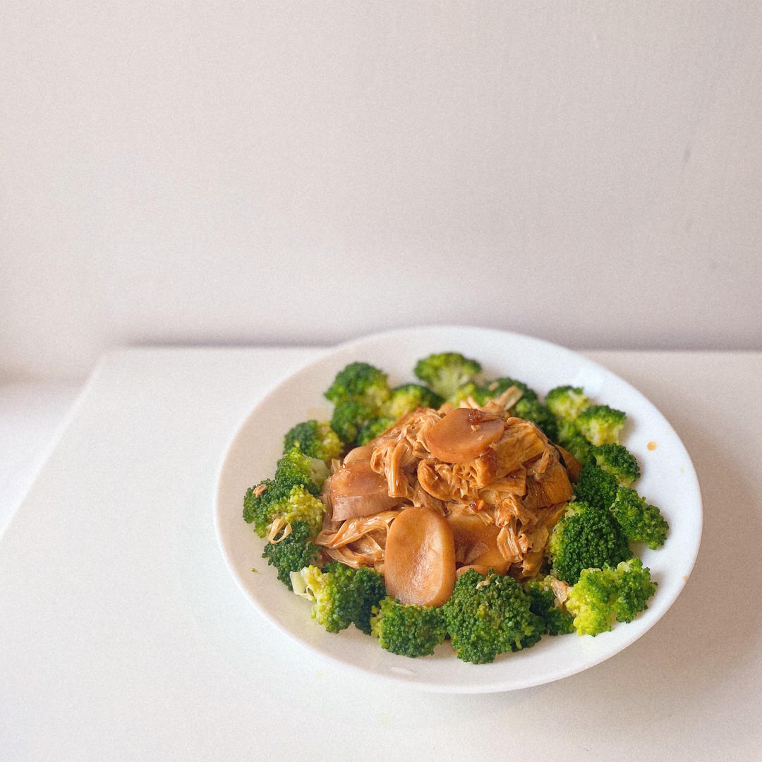 杏鲍菇扣西兰花