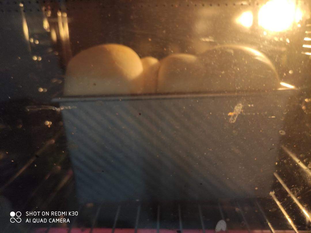 吐司，奶香手撕面包，超级香浓